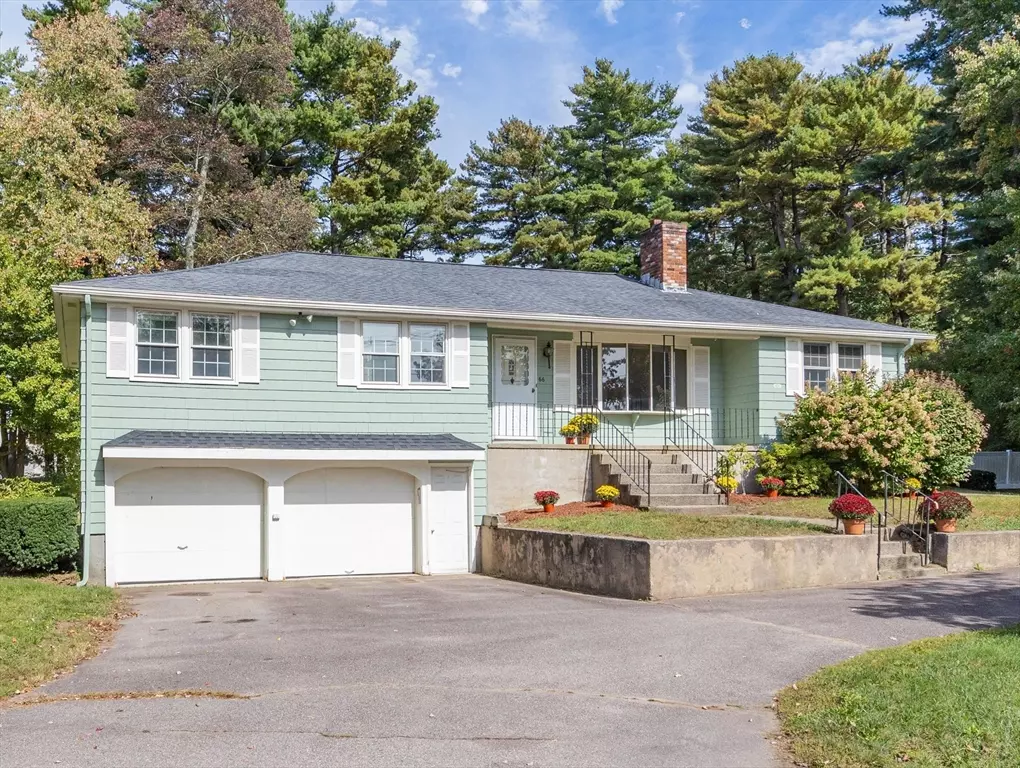 Walpole, MA 02081,66 Gould Street