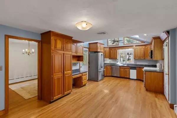 Walpole, MA 02081,66 Gould Street