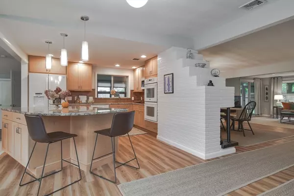 Framingham, MA 01701,52 Lohnes Rd