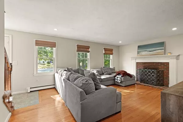 Bourne, MA 02562,10 Homestead Rd