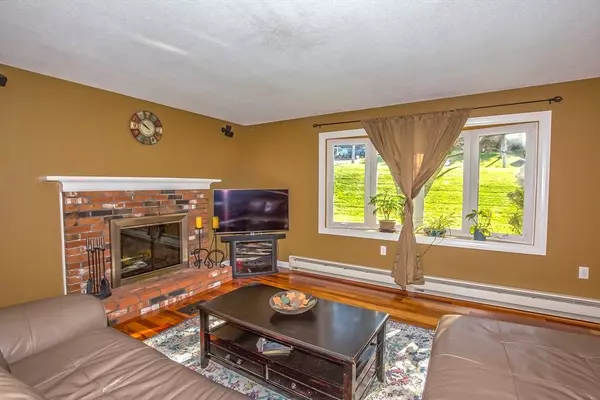 Westfield, MA 01085,36 Susan Drive