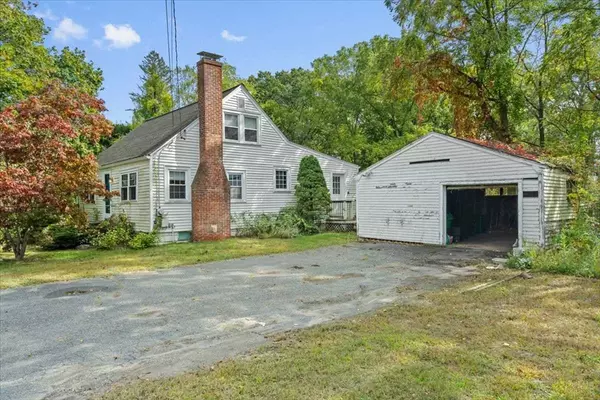 Ashland, MA 01721,181 E Union St