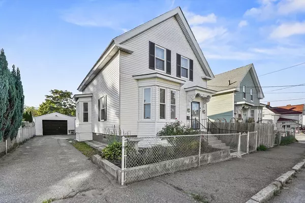 Lowell, MA 01851,41 Coral St