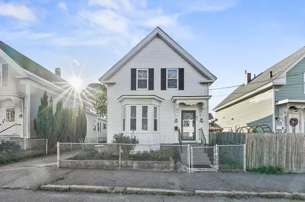 41 Coral St, Lowell, MA 01851