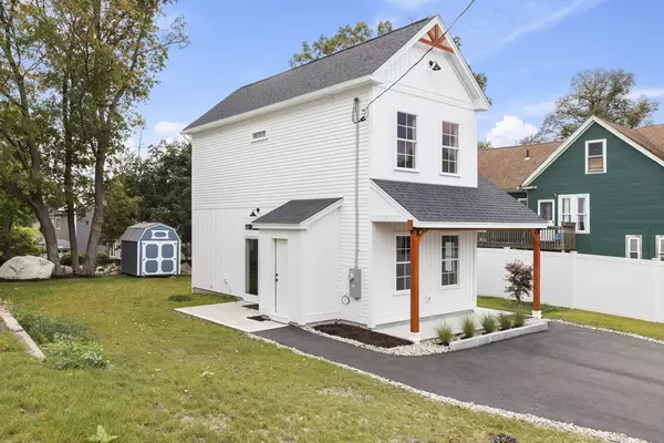 Webster, MA 01570,29 Elm Street