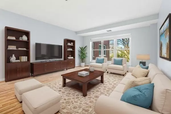 Arlington, MA 02476,1 Watermill Pl #304