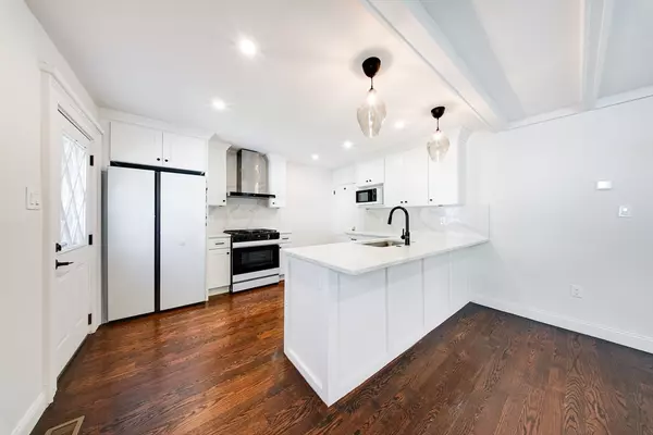 Quincy, MA 02170,45 Randlett St