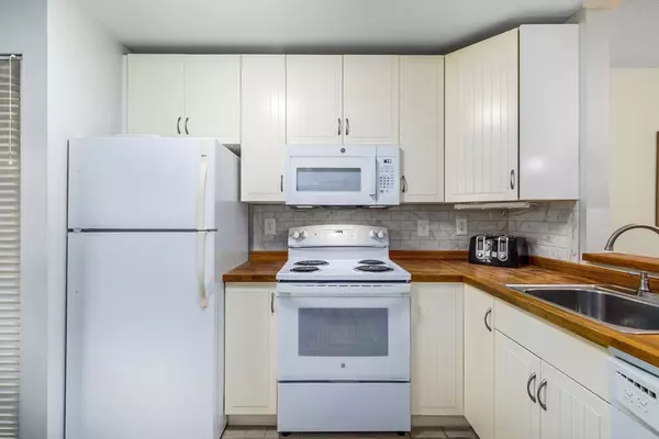 Brewster, MA 02631,38 Eaton Ln #38