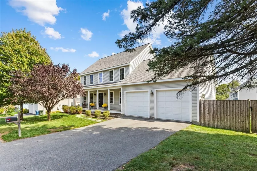 96 Cook Ln, Marlborough, MA 01752