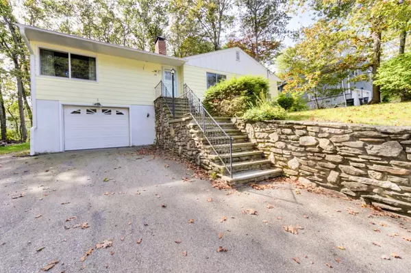 Holden, MA 01520,26 Avery Heights Drive
