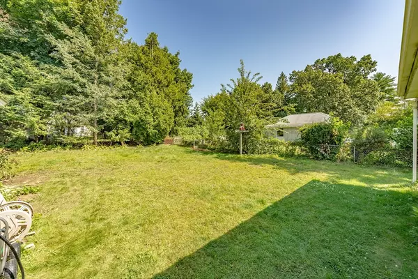 West Springfield, MA 01089,120 Hillside Ave #2