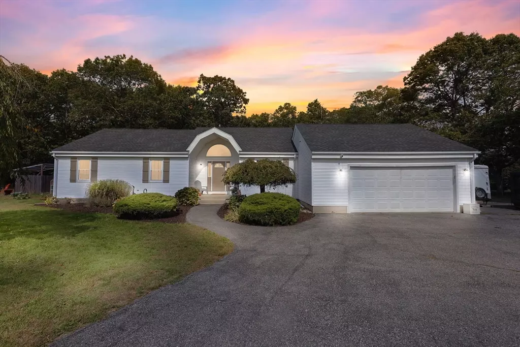 Seekonk, MA 02771,50 Dexter Ave