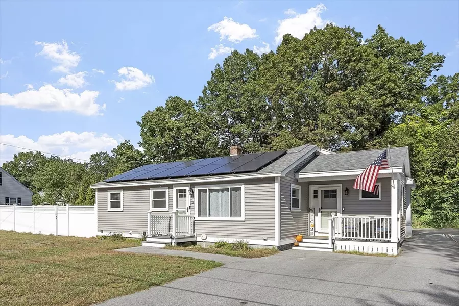 32 Robert Bigelow Street, Chelmsford, MA 01824