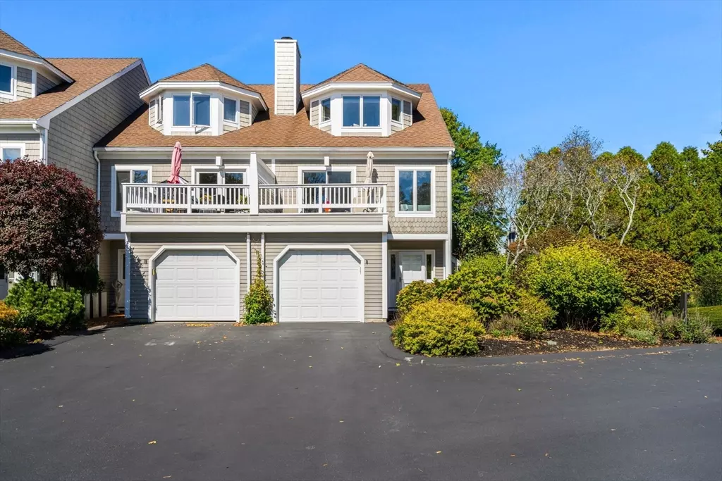 Gloucester, MA 01930,9 Raven Lane #9