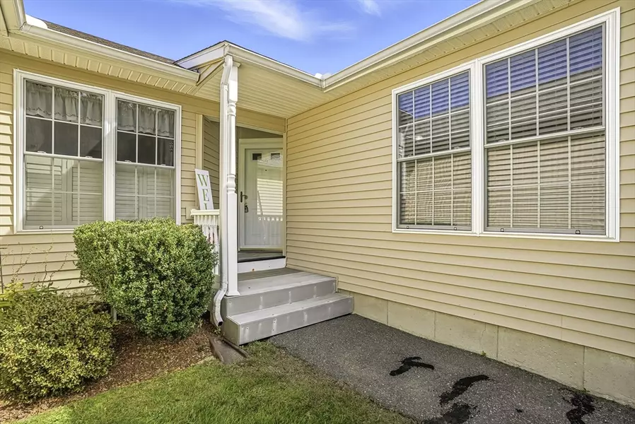 55 Angell Brook Dr #55, West Boylston, MA 01583
