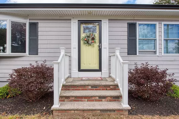 Taunton, MA 02780,58 Lawton Street