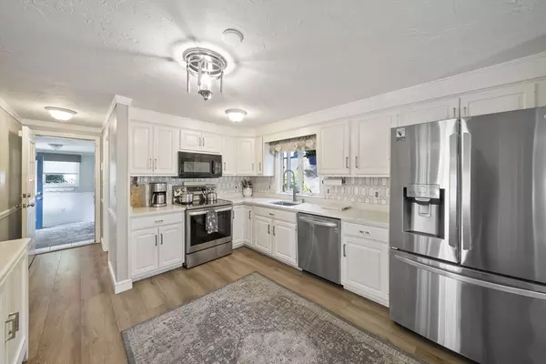 Plymouth, MA 02360,35 Saw Mill Dr
