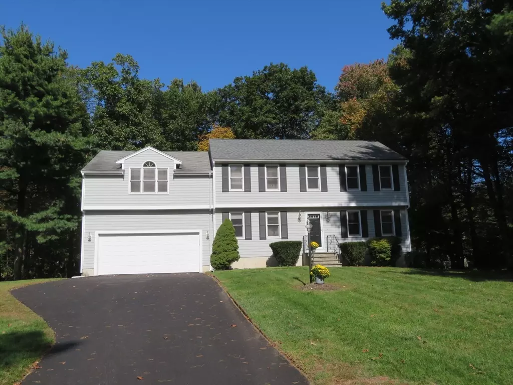 Norton, MA 02766,9 Larson Farm Drive