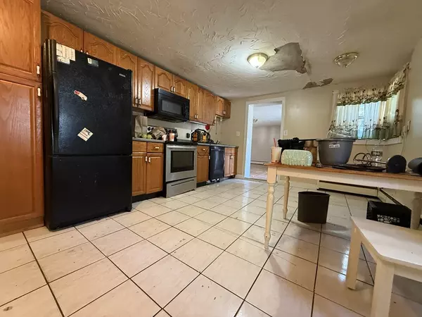 Halifax, MA 02338,43 Buttonwood Rd