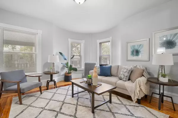 Worcester, MA 01603,11 Isabella St