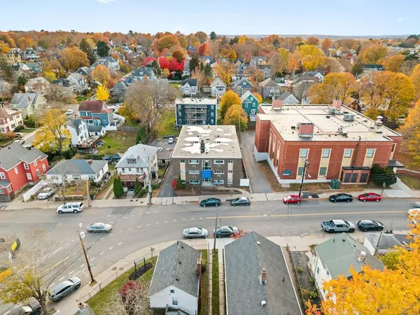 416 Belgrade Ave #25, Boston, MA 02132