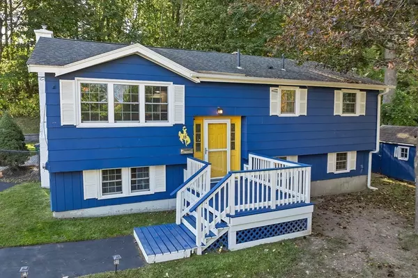 Lowell, MA 01852,15 Sharyn Circle