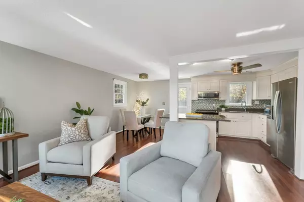 Lowell, MA 01852,15 Sharyn Circle