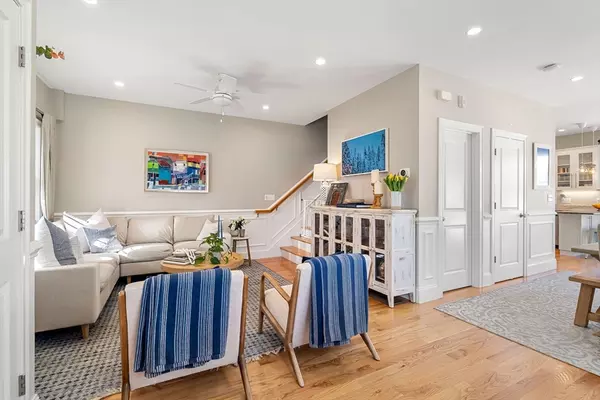 Boston, MA 02122,28 Park Street #5