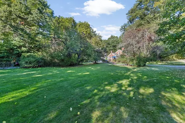 Marshfield, MA 02050,899 A Old Main Street Ext.