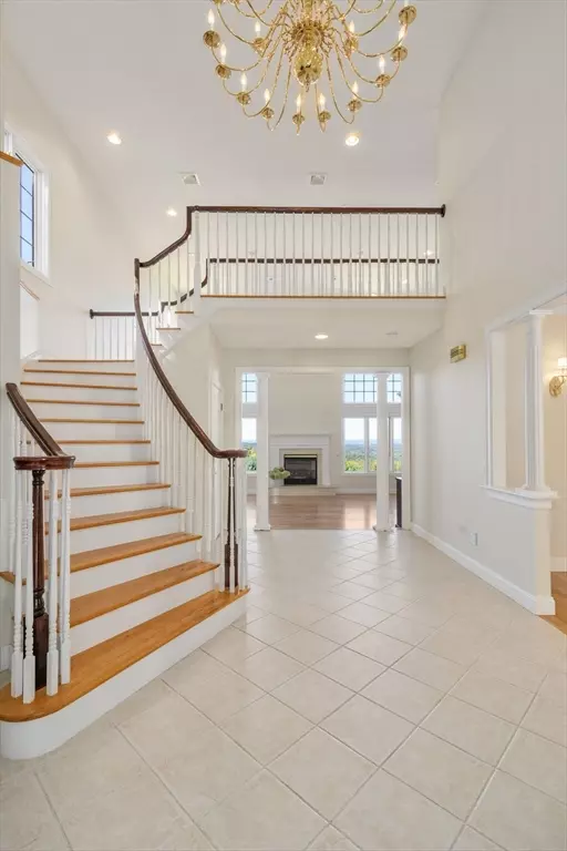 Monson, MA 01057,174 Hovey Rd