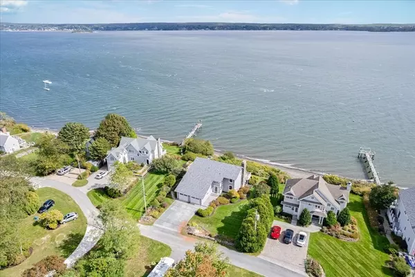 Portsmouth, RI 02871,90 Macomber Lane