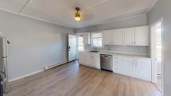 645 S Main St #2, Attleboro, MA 02703