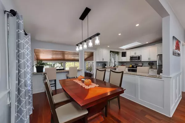 Beverly, MA 01915,13 Palmer Rd