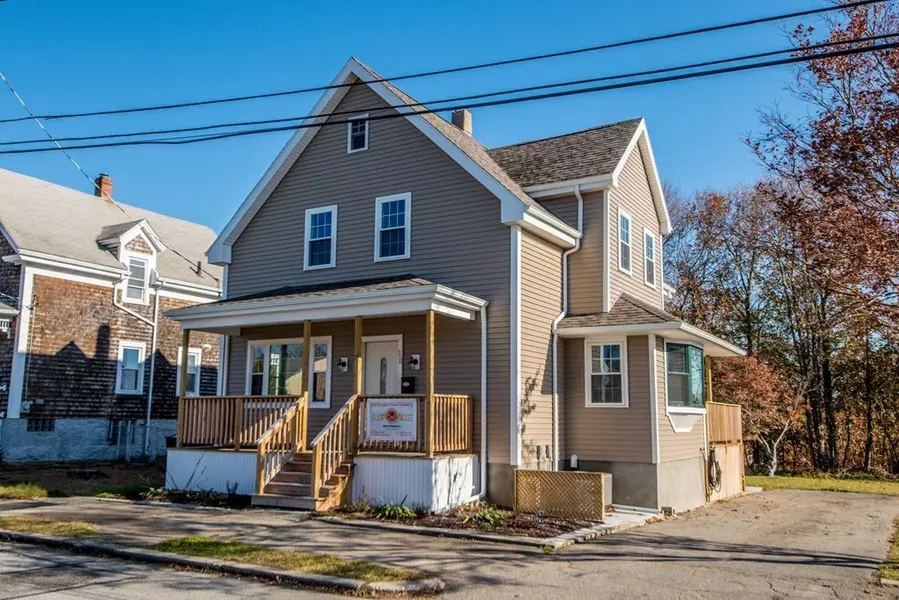 18 Saint John St, Dartmouth, MA 02748