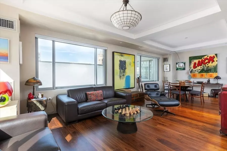 1 Huntington Ave #707, Boston, MA 02116