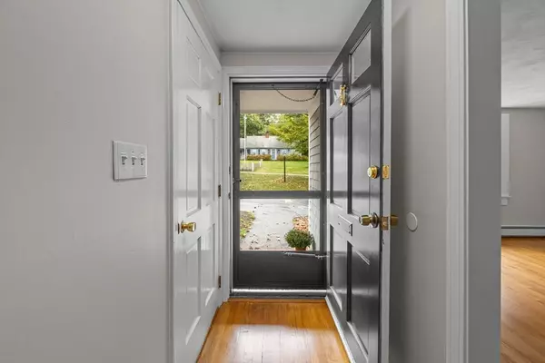 Yarmouth, MA 02664,21 Green Way
