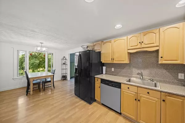 Bourne, MA 02559,709 County Road