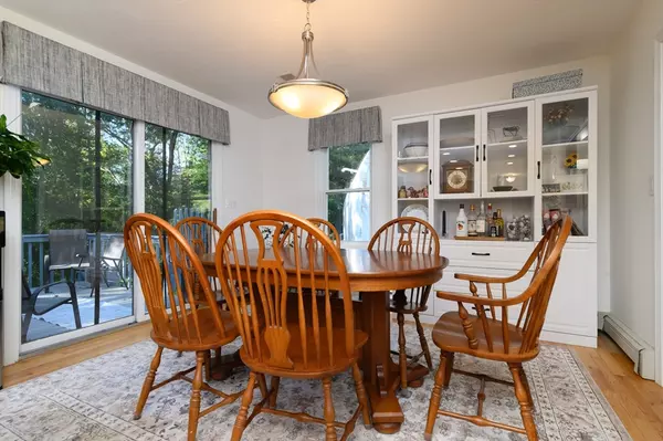 Weymouth, MA 02190,17 Sears Rd