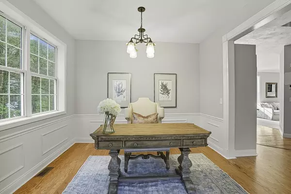 Southborough, MA 01772,3 Candlewood Lane