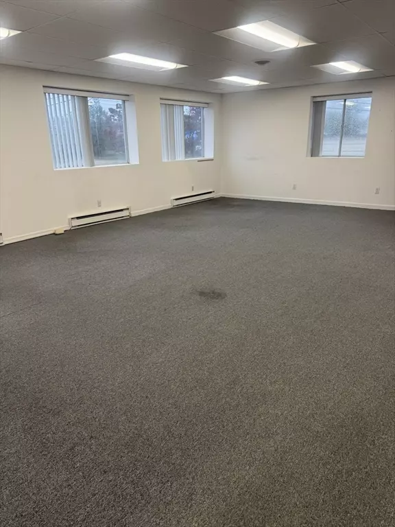 295 Turnpike St, Canton, MA 02021