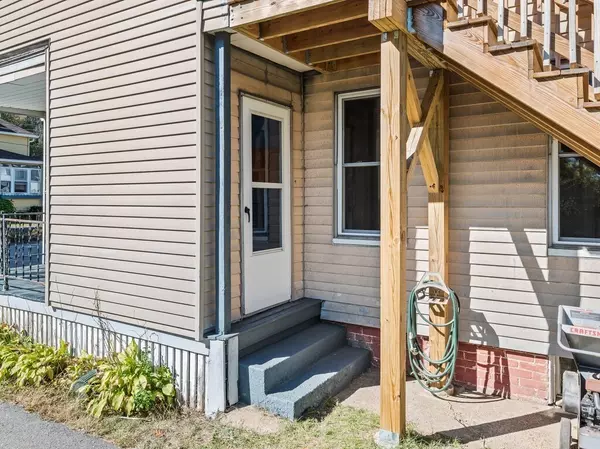 Gardner, MA 01440,24 Ford St