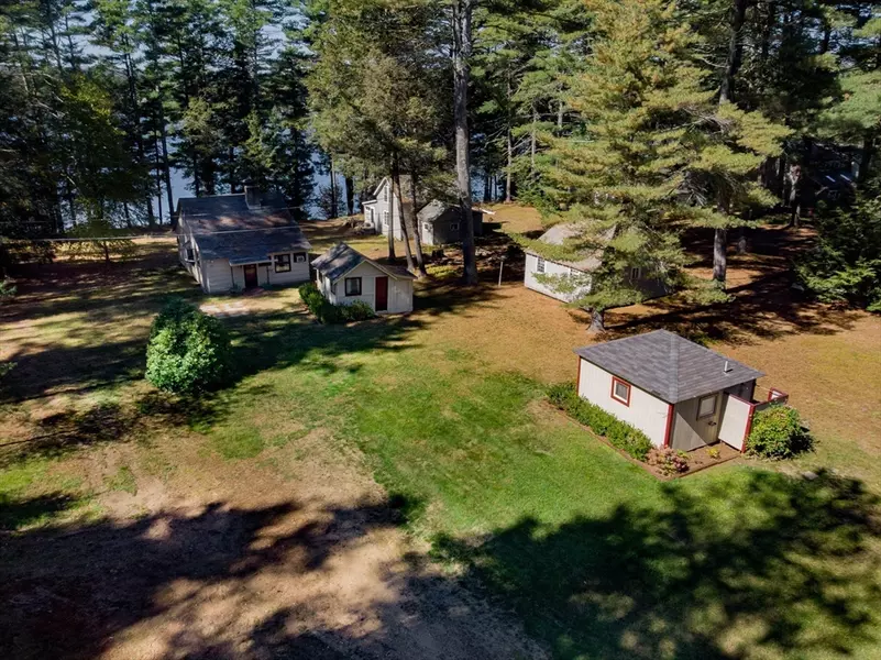 220 Harrington Circle, East Brookfield, MA 01515