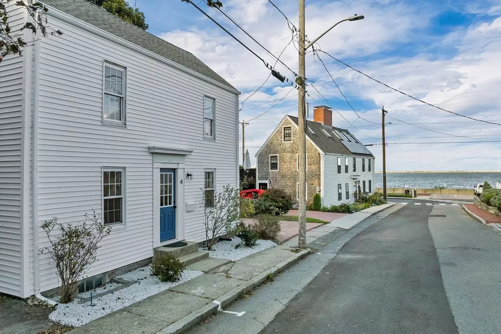 Newburyport, MA 01950,4 Neptune Street