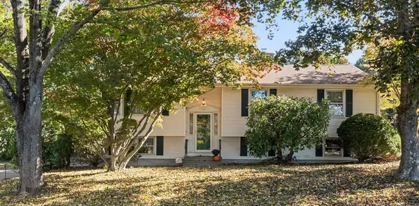 16 Ward Ln, Westborough, MA 01581