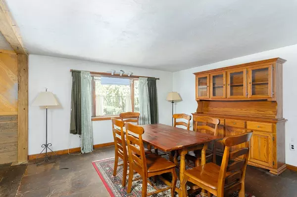 Holden, MA 01520,34 Putnam Lane