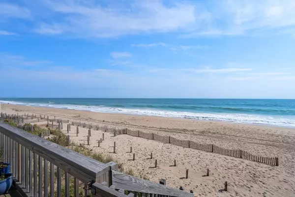 Charlestown, RI 02813,670 Charlestown Beach Rd