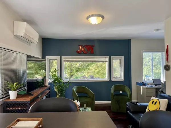 Boston, MA 02128,142 Marginal Street #2