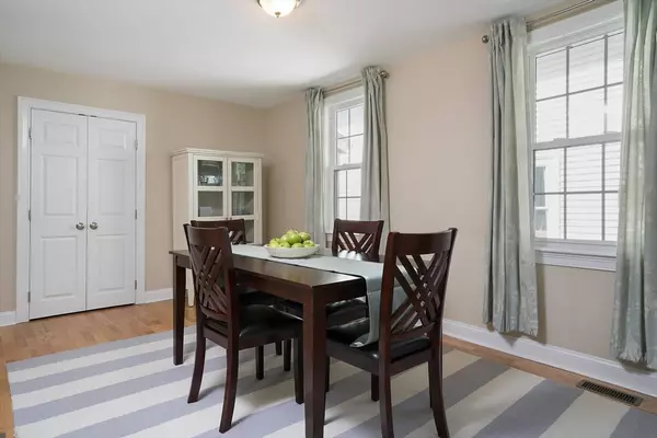 Natick, MA 01760,4 Willow St