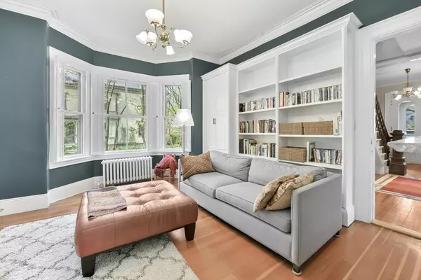 Cambridge, MA 02138,38 Lakeview Ave #38
