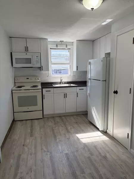 85 Trapelo #44, Waltham, MA 02452